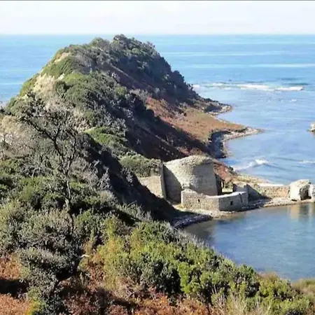 Gjiri I Lalzit 아파트 Durrës